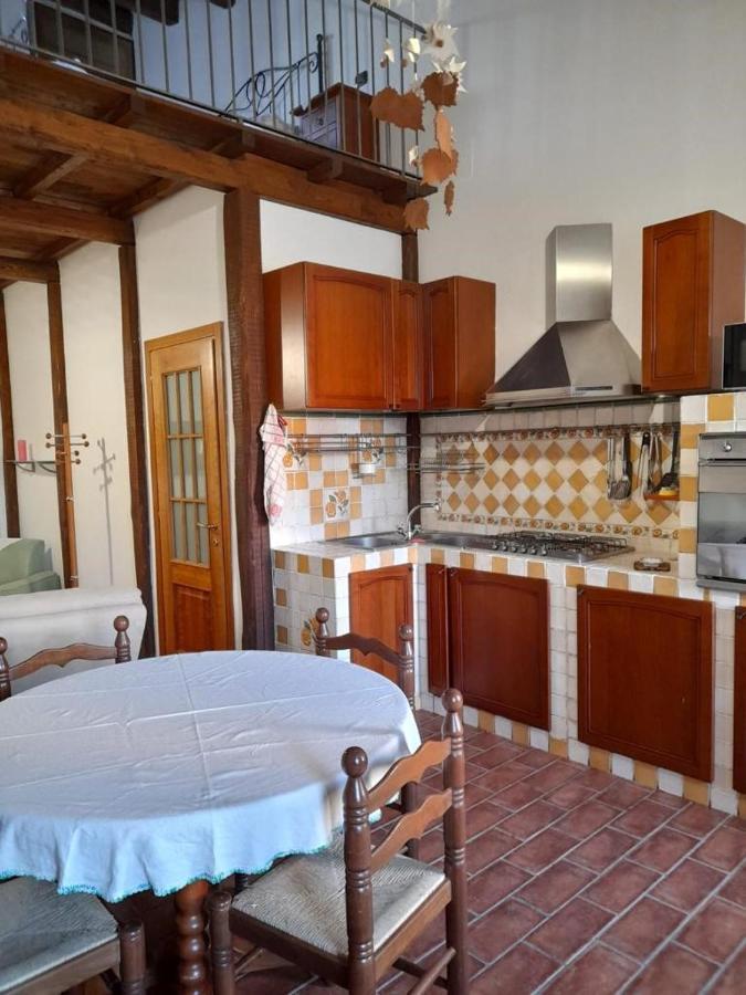 Вилла Casa Sigiu - La Terrazza Риети Экстерьер фото